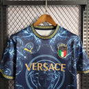 Camisa Itália Edição Especial Versace | 22/23 Torcedor Puma Masculino - Azul