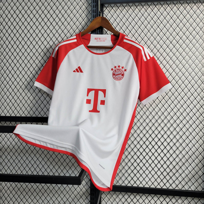Camisa Bayern Munchen Home I 23/24 Torcedor Adidas Masculino - Branco e Vermelho