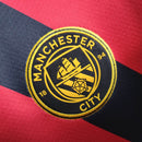 Camisa Manchester City Away III | 22/23 Torcedor Puma Masculino - Vermelho e Preto