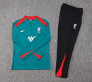 Conjunto Liverpool 24/25 Masculino Nike - Verde