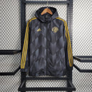Jaqueta Corta-Vento Manchester United 23/24 Masculino Adidas - Preto