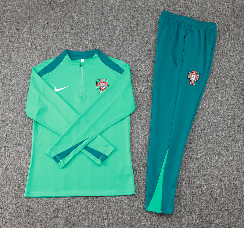Conjunto Portugal 24/25 Masculino Nike - Verde