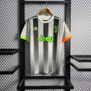 Camisa Juventus x Palace 18/19 Retrô - Branco