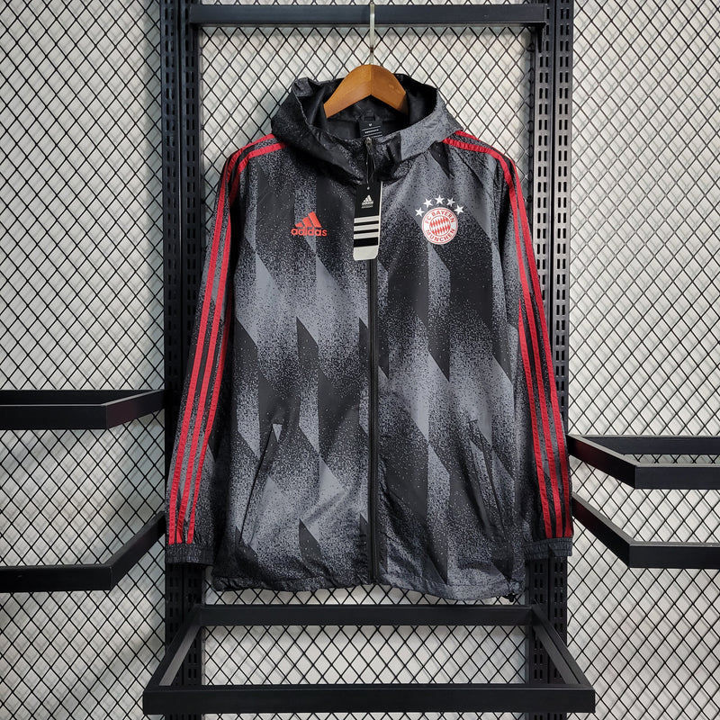 Jaqueta Corta-Vento Bayern de Munique 23/24 Masculino Adidas - Preto