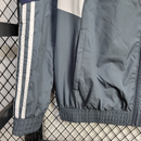 Jaqueta Corta-Vento Real Madrid 24/25 Masculino Adidas - Cinza