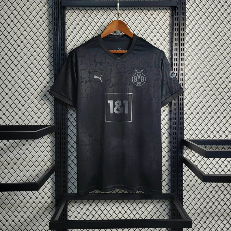 Camisa Borussia Dortmund Edição Especial Blackout I 23/24 Torcedor Puma Masculino - Preto