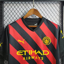 Camisa Manchester City Away III | 22/23 Torcedor Puma Masculino - Vermelho e Preto