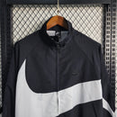 Jaqueta Corta-Vento Nike Big Swoosh - Preto