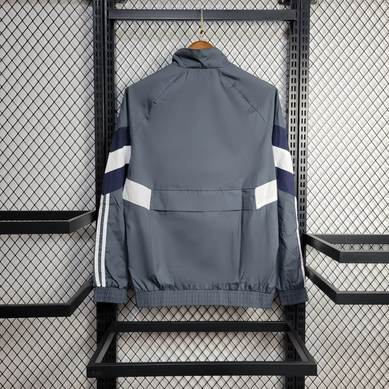 Jaqueta Corta-Vento Real Madrid 24/25 Masculino Adidas - Cinza