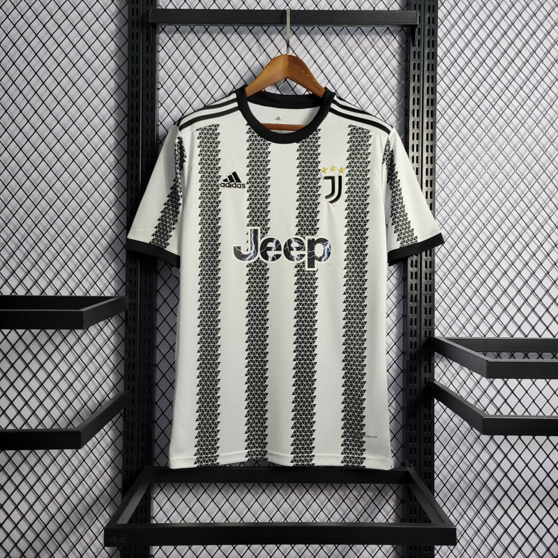 Camisa Juventus Home | 22/23 Torcedor Adidas Masculino - Preto e Branco