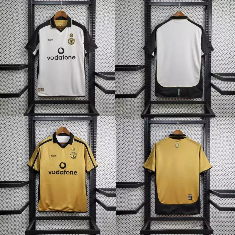 Camisa Retrô Manchester United Centenário 2001/02 Dupla Face - Branca e Dourado