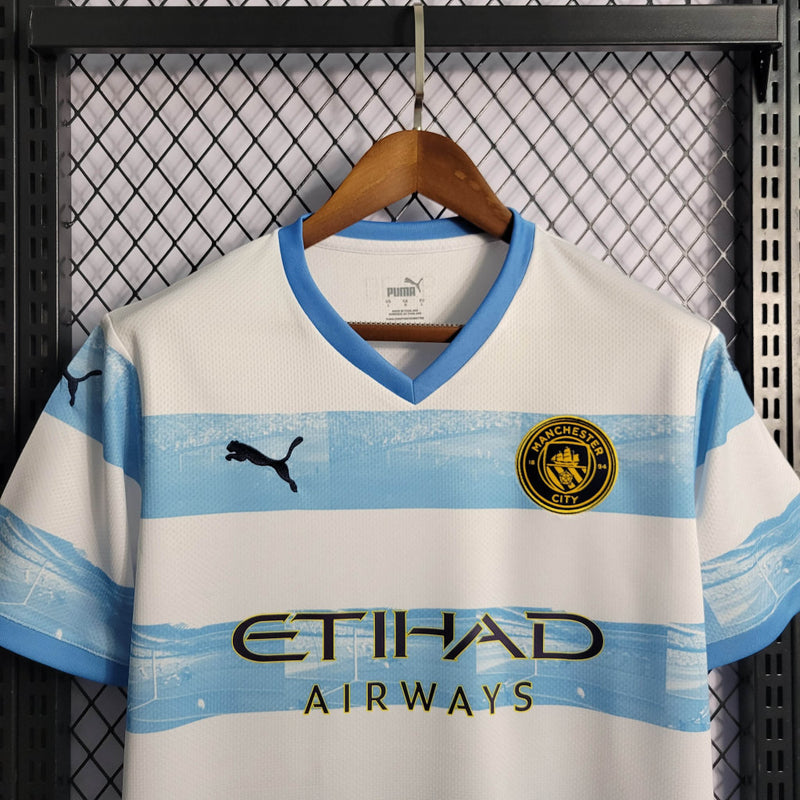 Camisa Manchester City Edição Especial | 22/23 Torcedor Puma Masculino - Branco e Azul