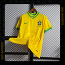 Camisa Brasil Concept Cristo Redentor | 22/23 Torcedor Nike Masculino - Verde e Amarelo