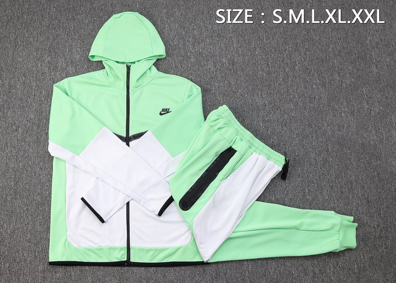 Conjunto Nike: Tech Fleece - Verde e branco