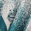 Jaqueta Corta-Vento Bayern de Munique 23/24 Masculino Adidas - Branco