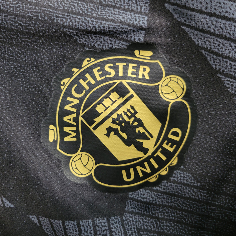 Jaqueta Corta-Vento Manchester United 23/24 Masculino Adidas - Preto