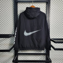 Jaqueta Corta-Vento Nike Swoosh - Preto
