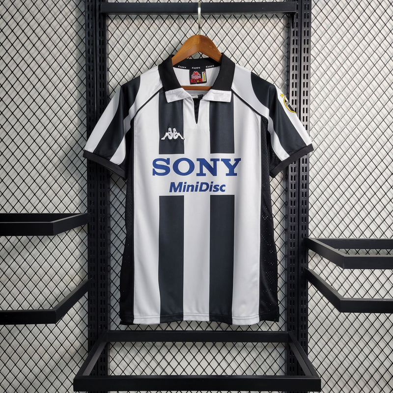 Camisa Retrô Juventus Home 97/98 - Branco+Preto